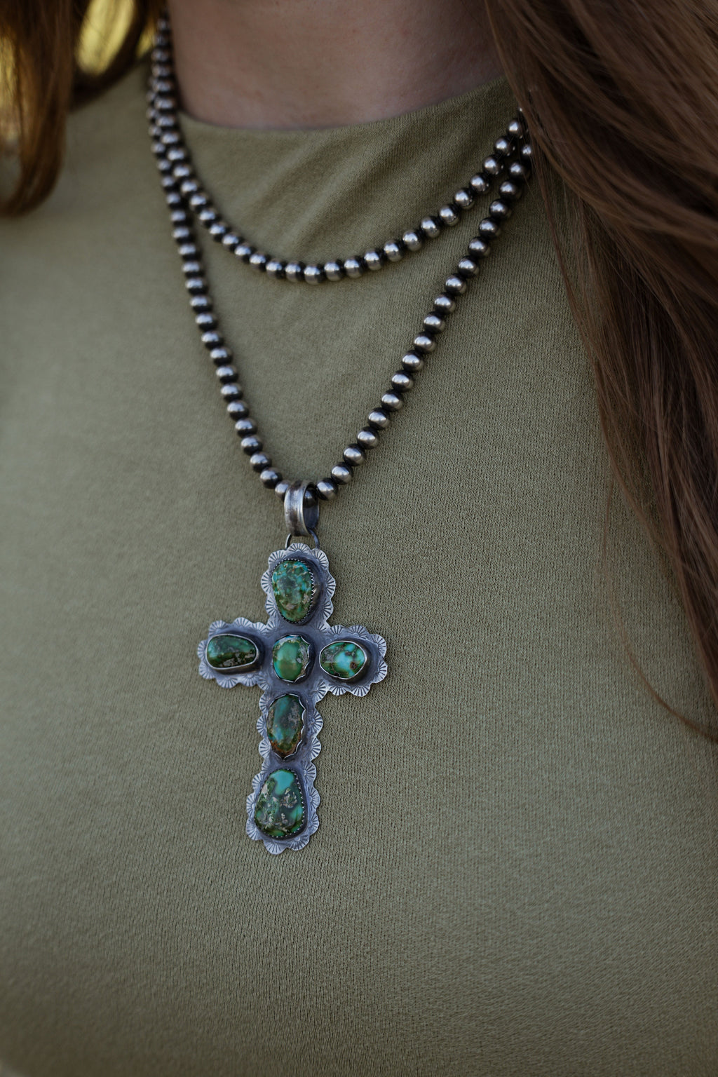 “He is risen” pendant